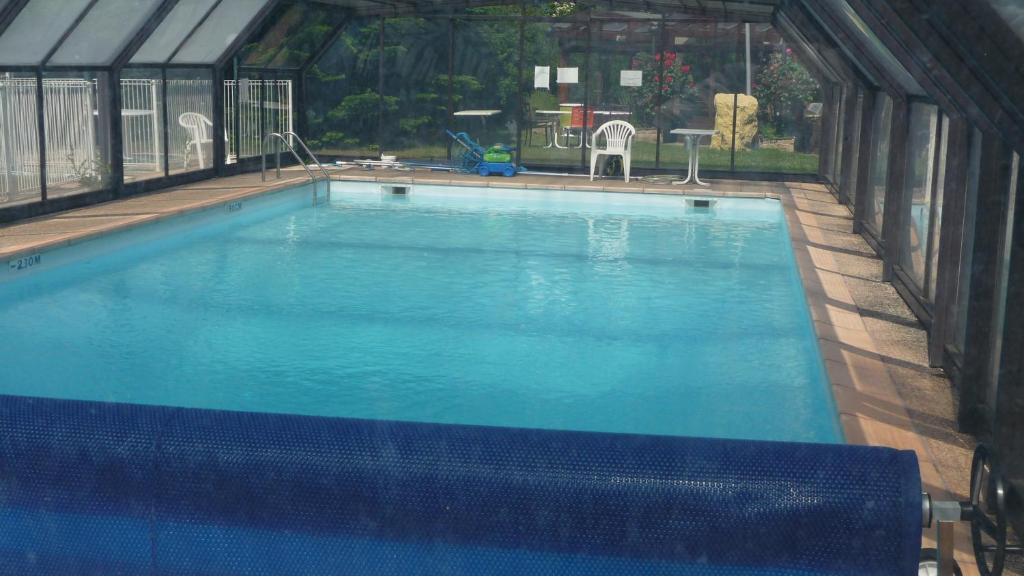 Logis La Rose Des Vents Hotell Volvic Rum bild